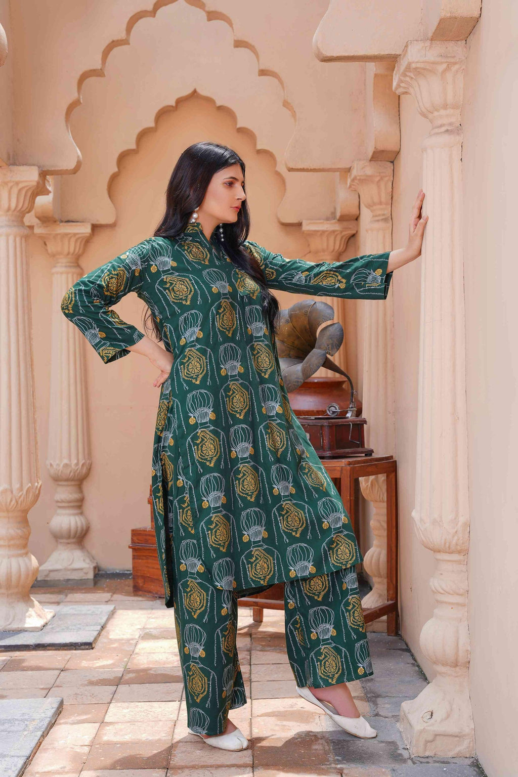 Melodic 2Pcs Stitched Suit