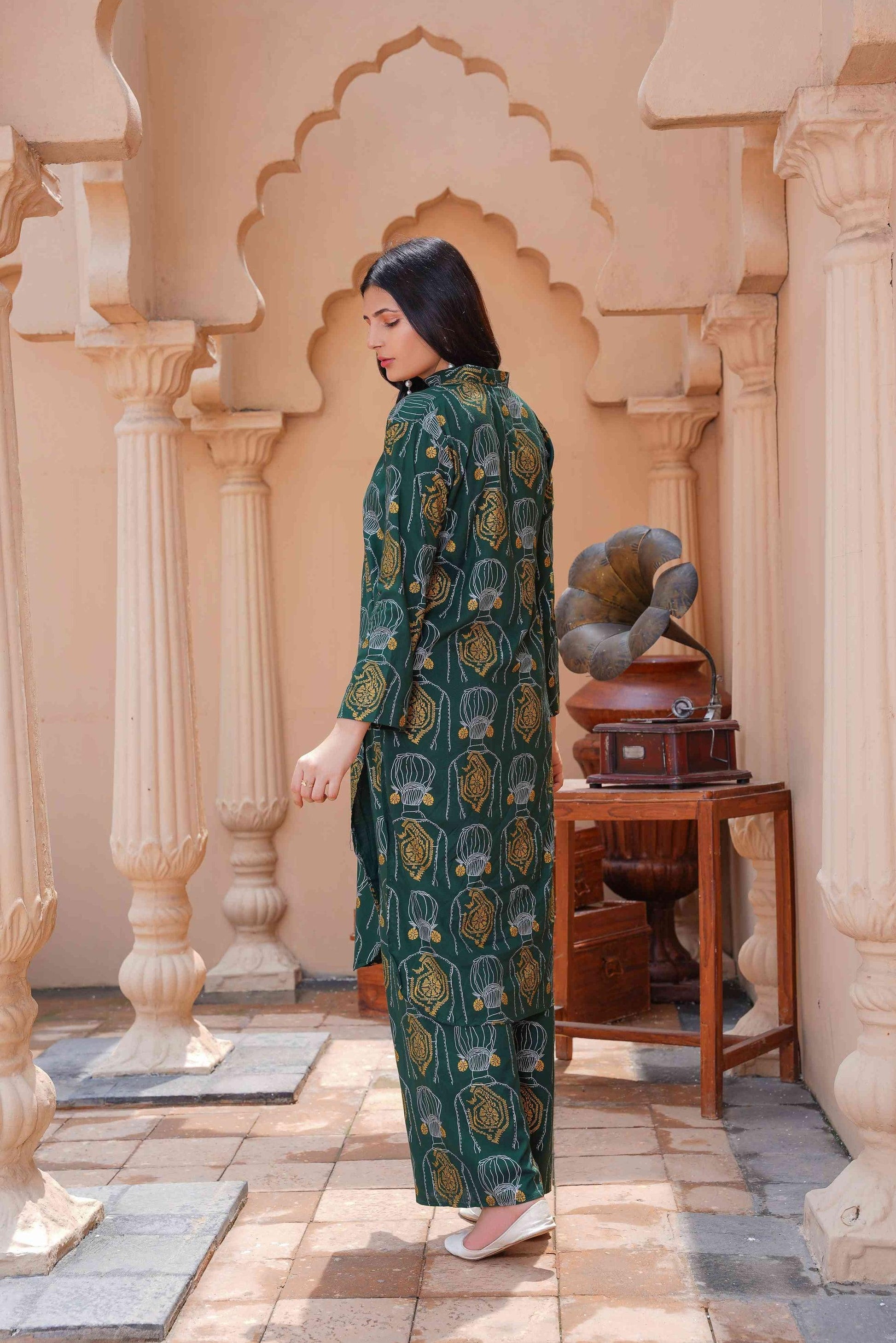 Melodic 2Pcs Stitched Suit