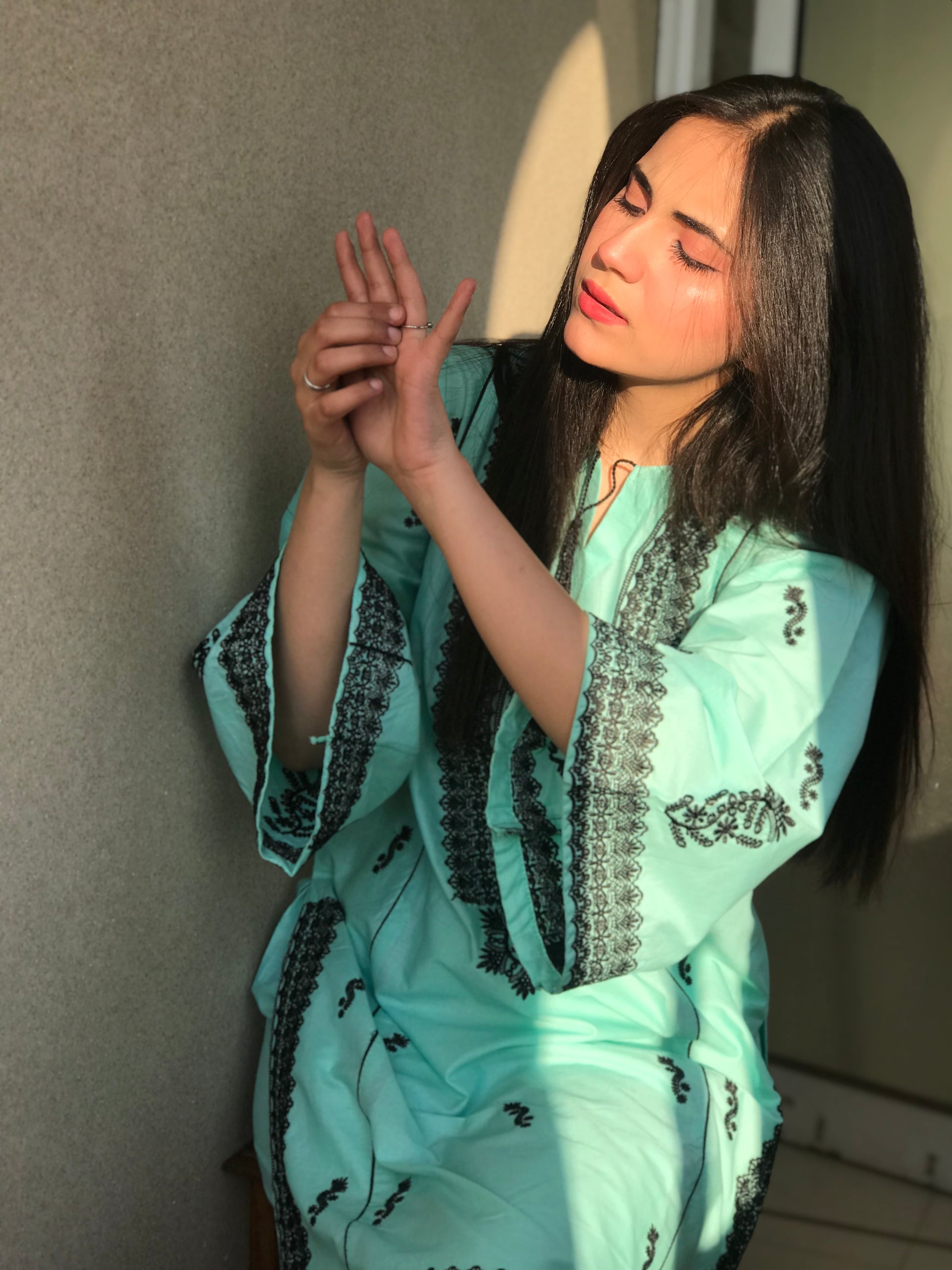 Anaya 2Pc Stitched