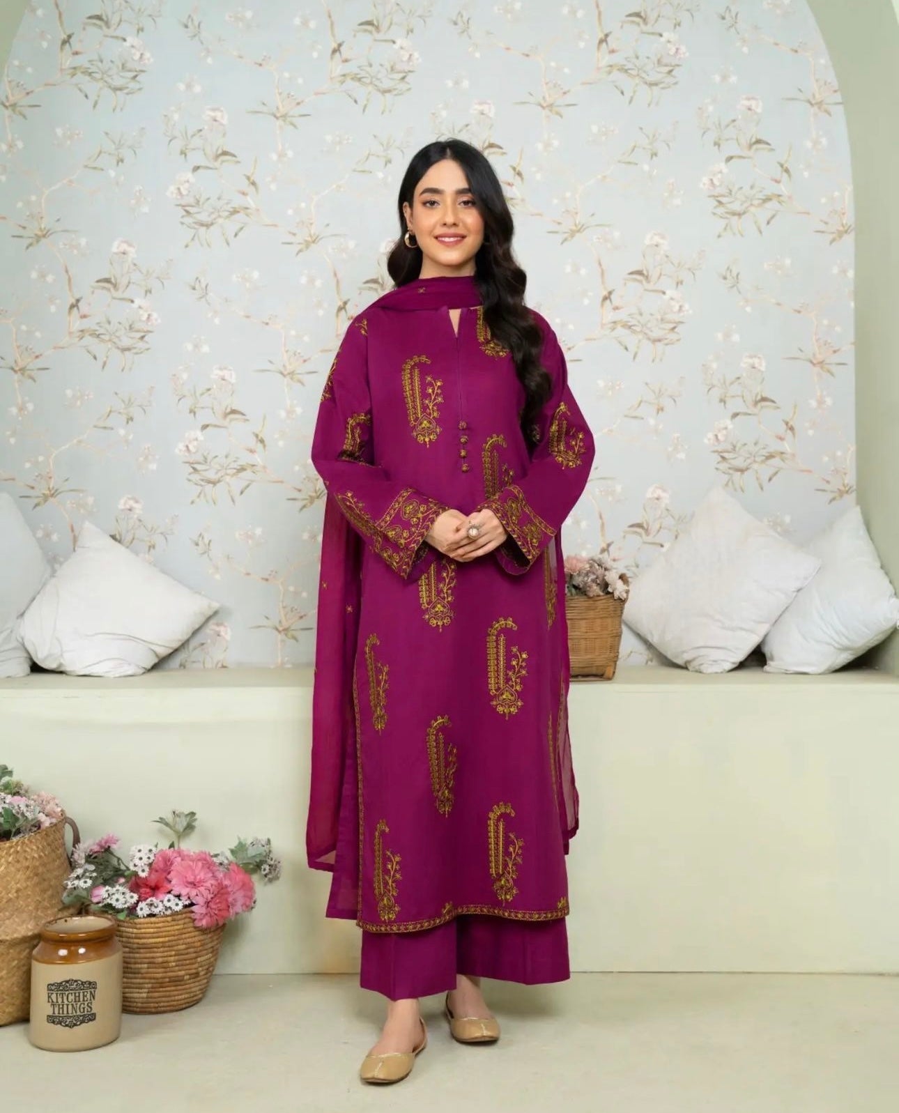Nooray 2Pc Stitched