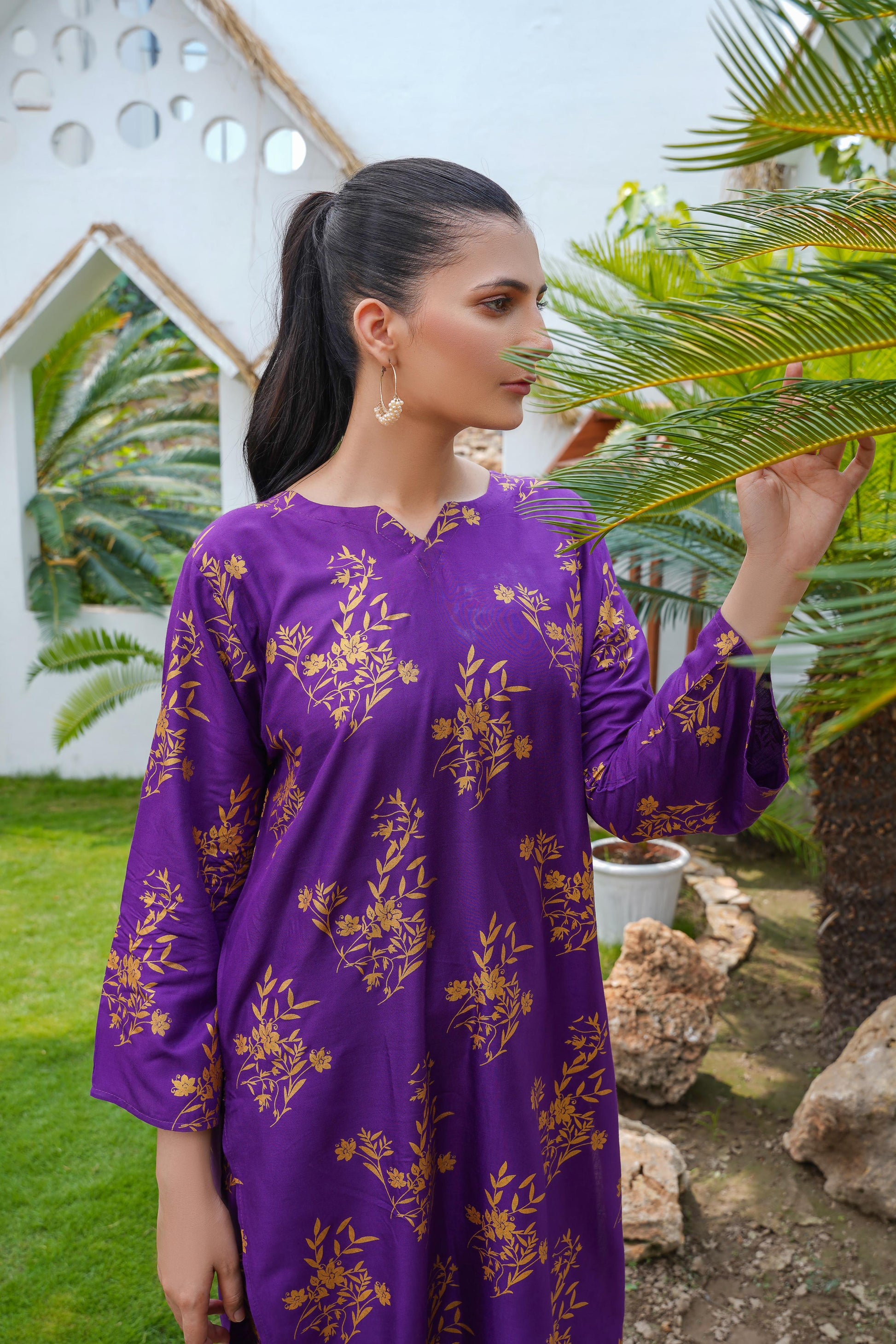 Camellia 2Pcs Stitched Suit