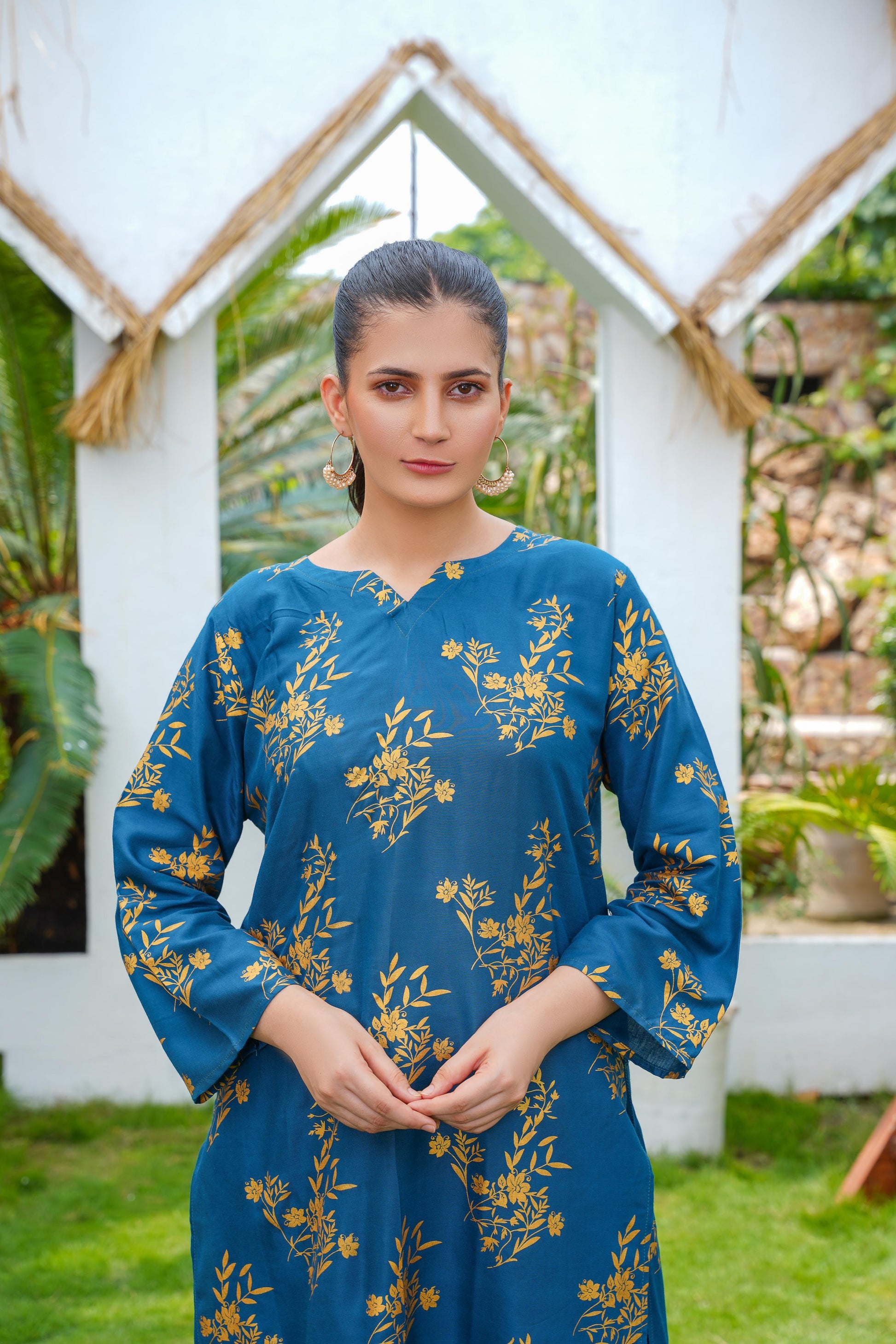 Camellia 2Pcs Stitched Suit
