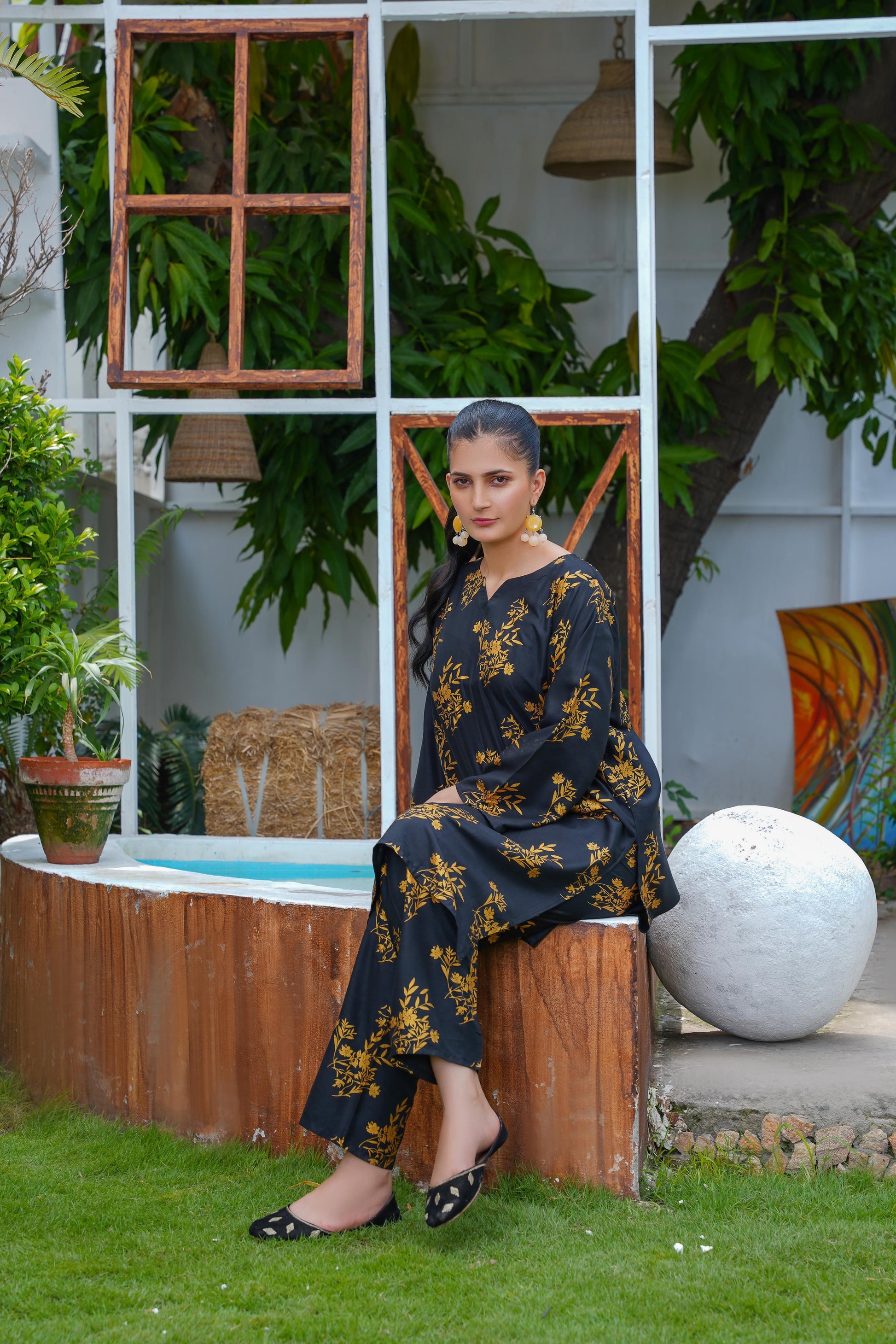 Camellia 2Pcs Stitched Suit