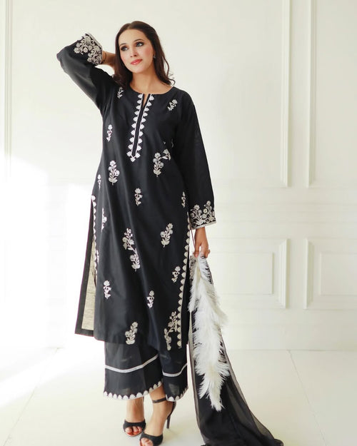 Aina 2Pc Stitched