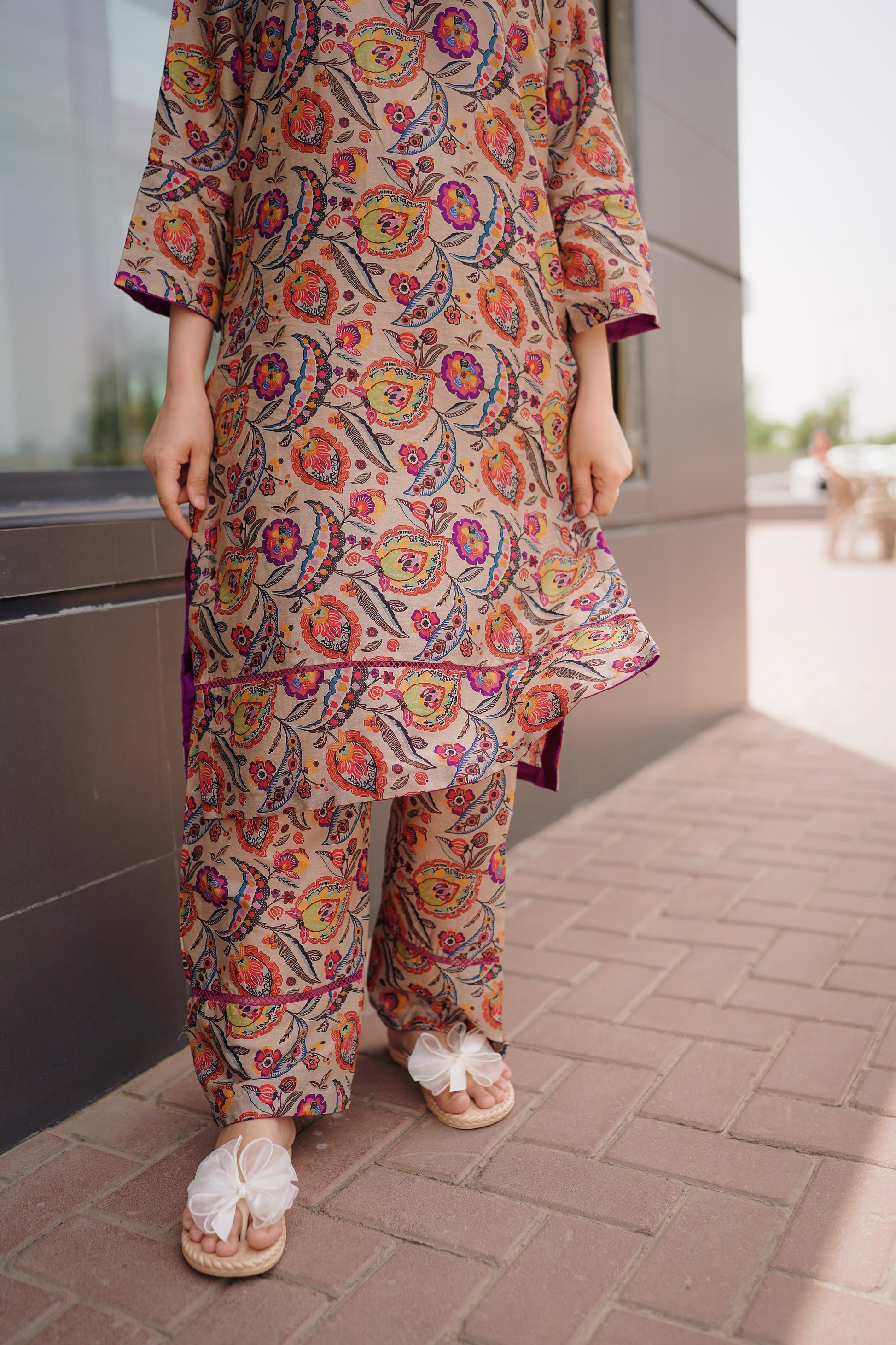 Meera 2pc