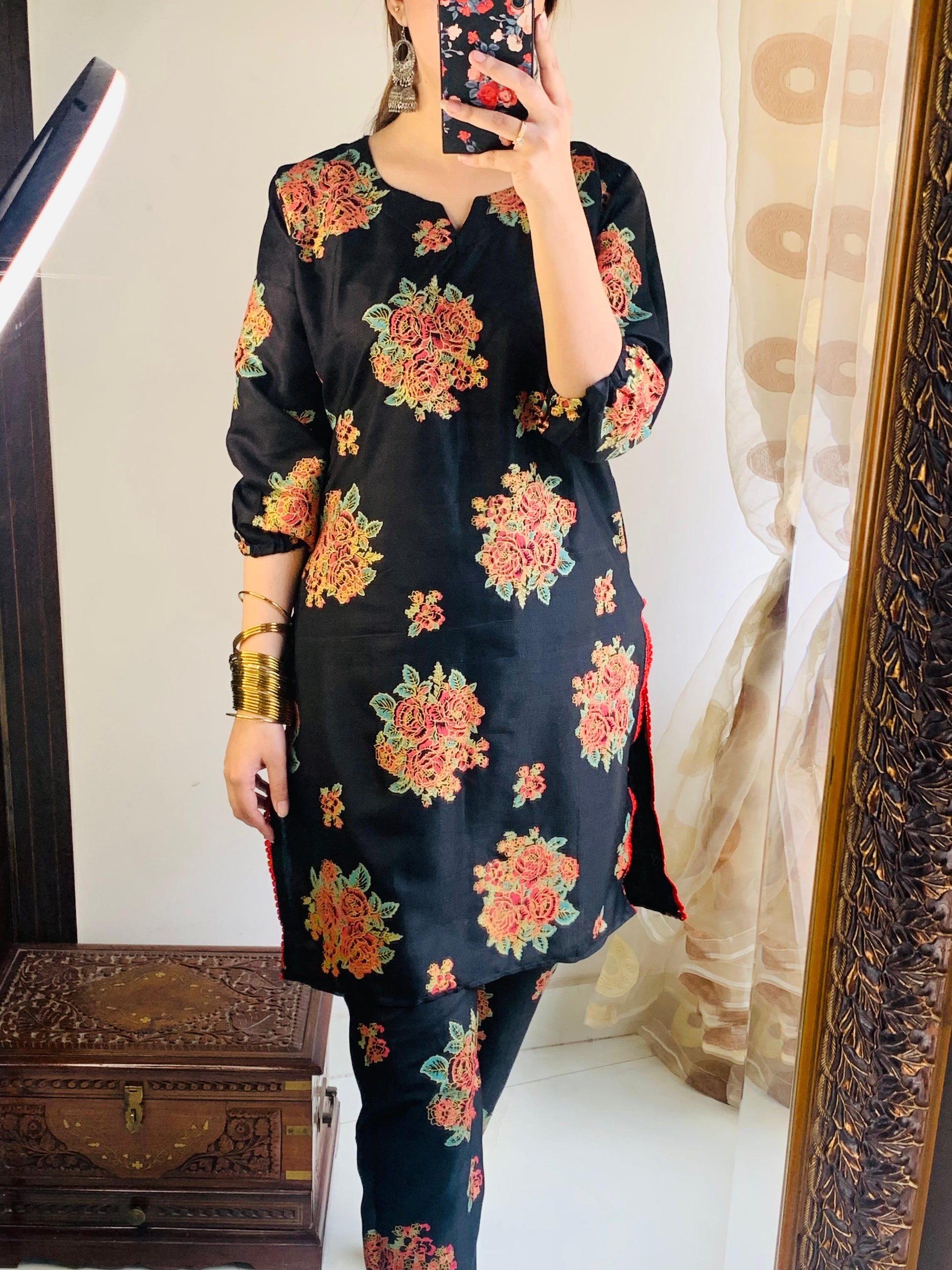 Gulab 2Pcs Stitched Suit