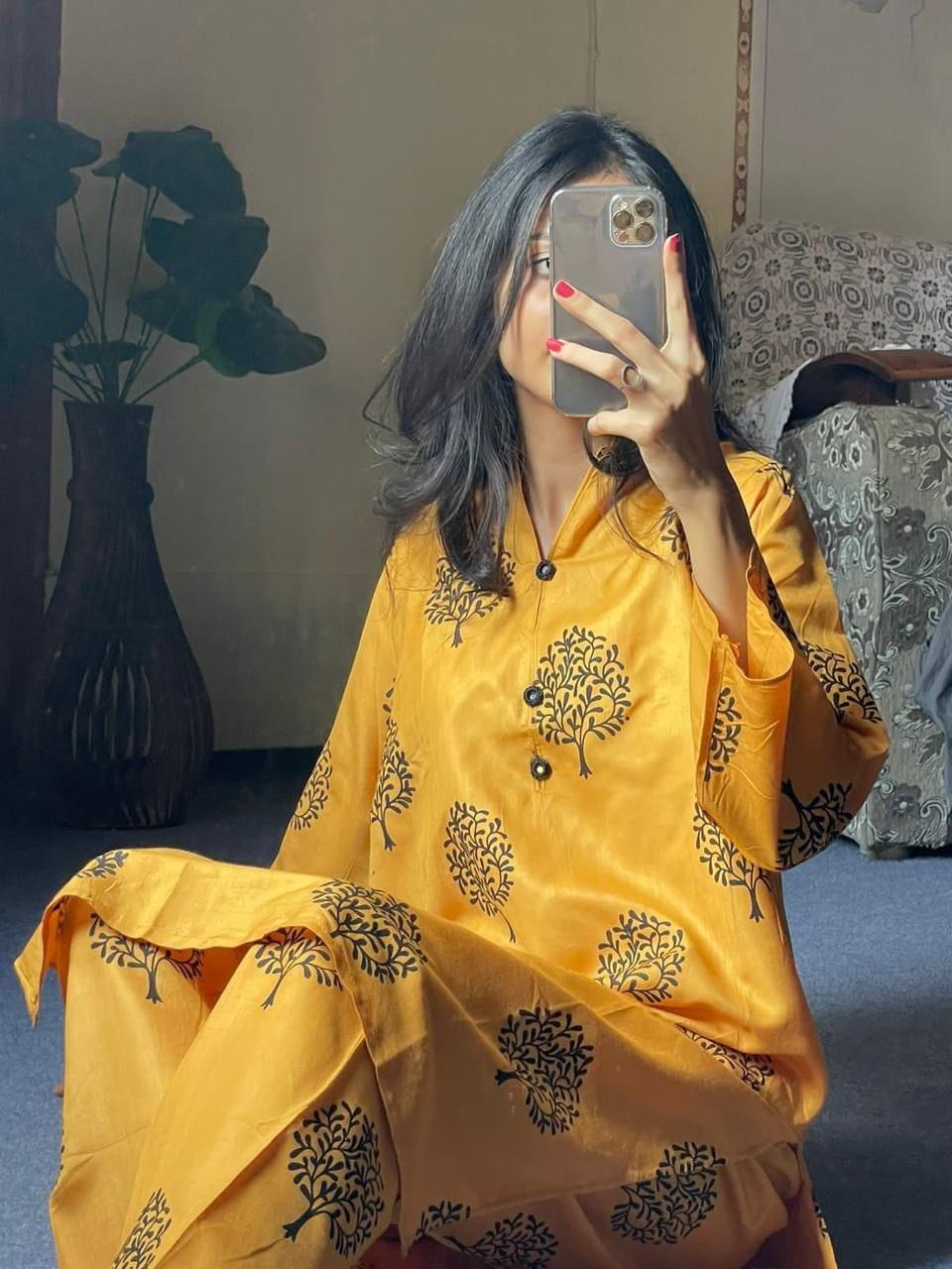 Floral TREE Print 2pc Stitched