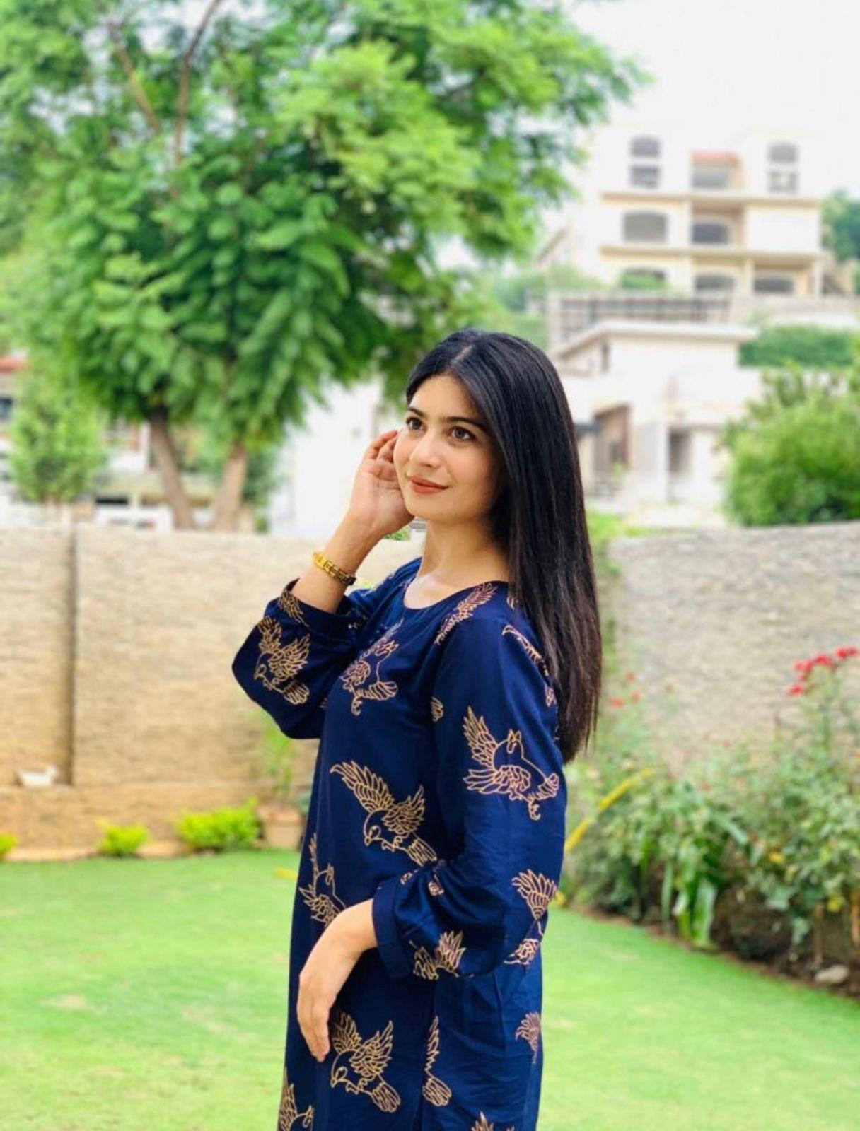 Sparrow 2Pcs Stitched